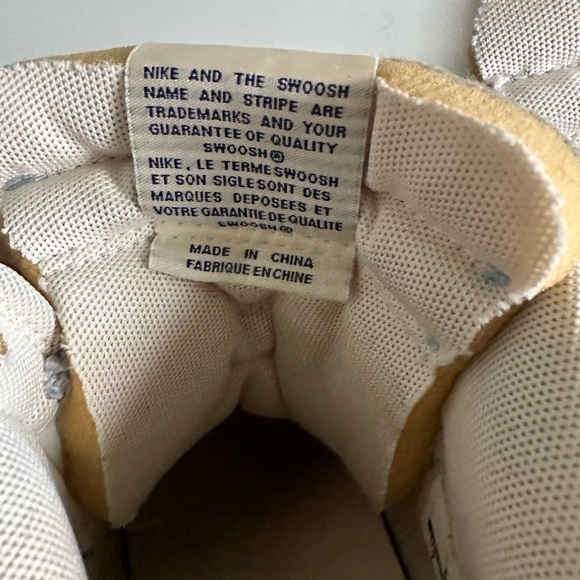 Nike wedge sneakers - Picture 3 of 3